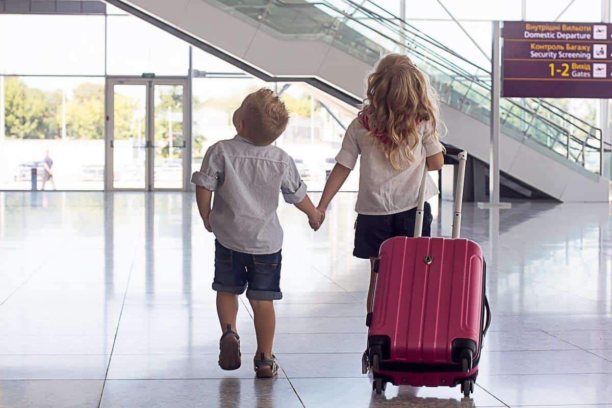 Best Ride-On Luggage for Kids in 2023 • Our Globetrotters