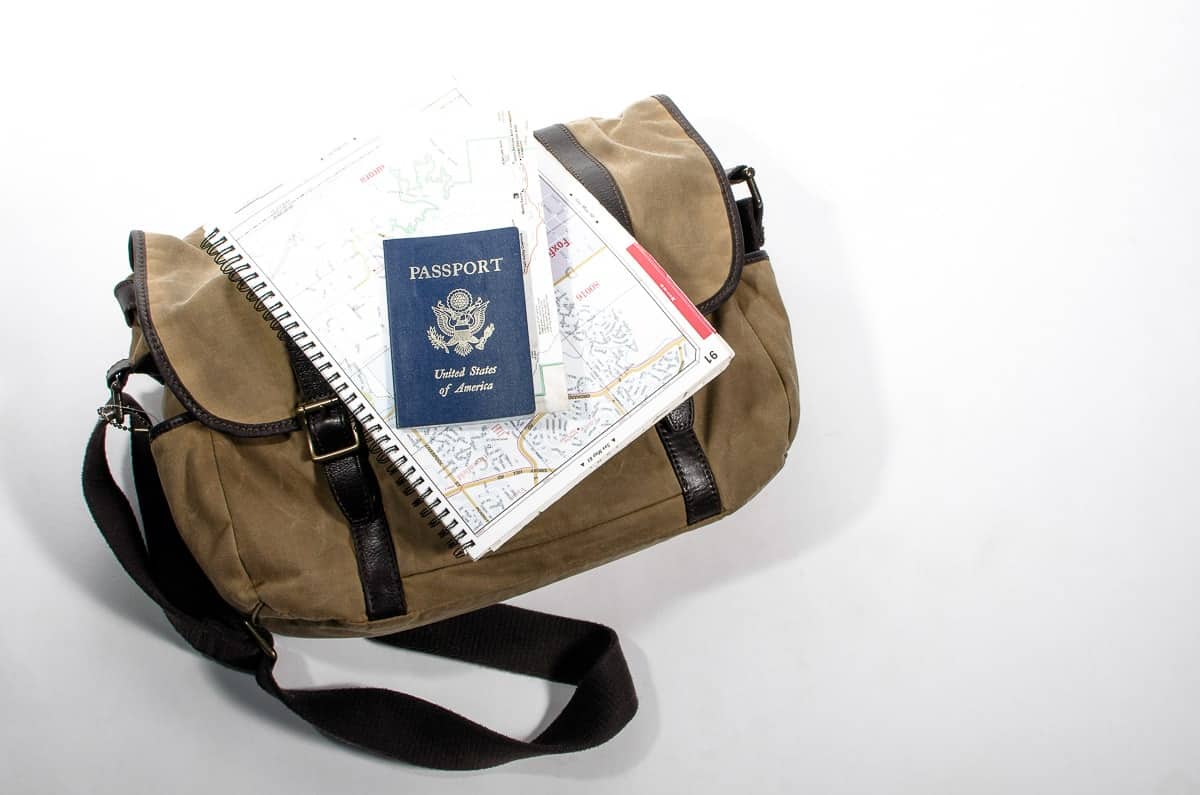 AHOMY World Map Messenger Bag Small Travel School Sling Bag Crossbody Bag
