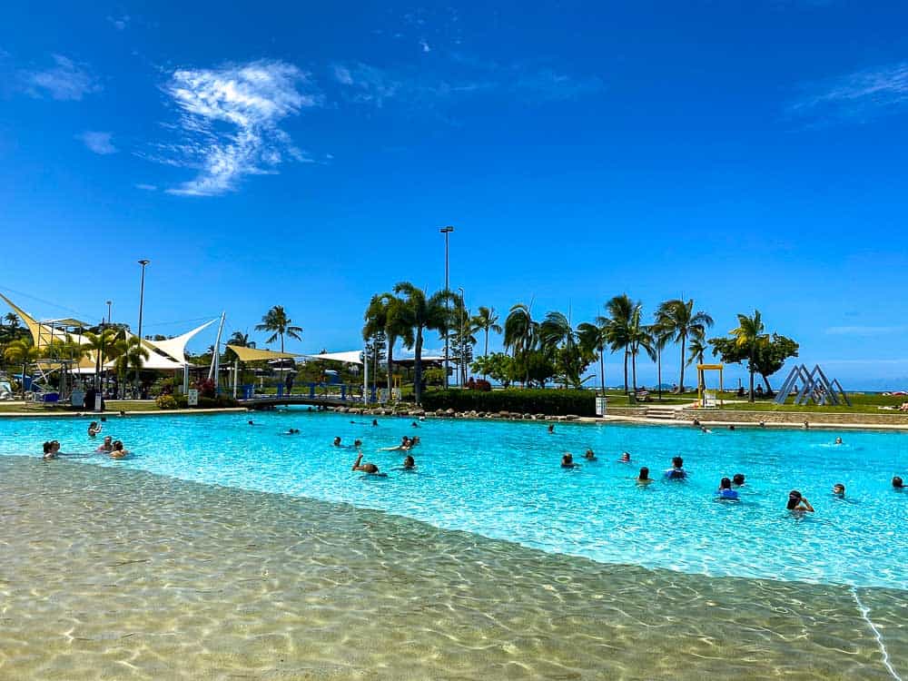 Airlie Beach Lagoon - Airlie Beach Swimming